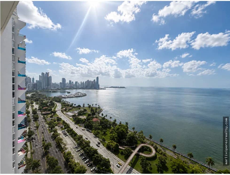 Alquiler de apartamento en Avenida Balboa - foto 1