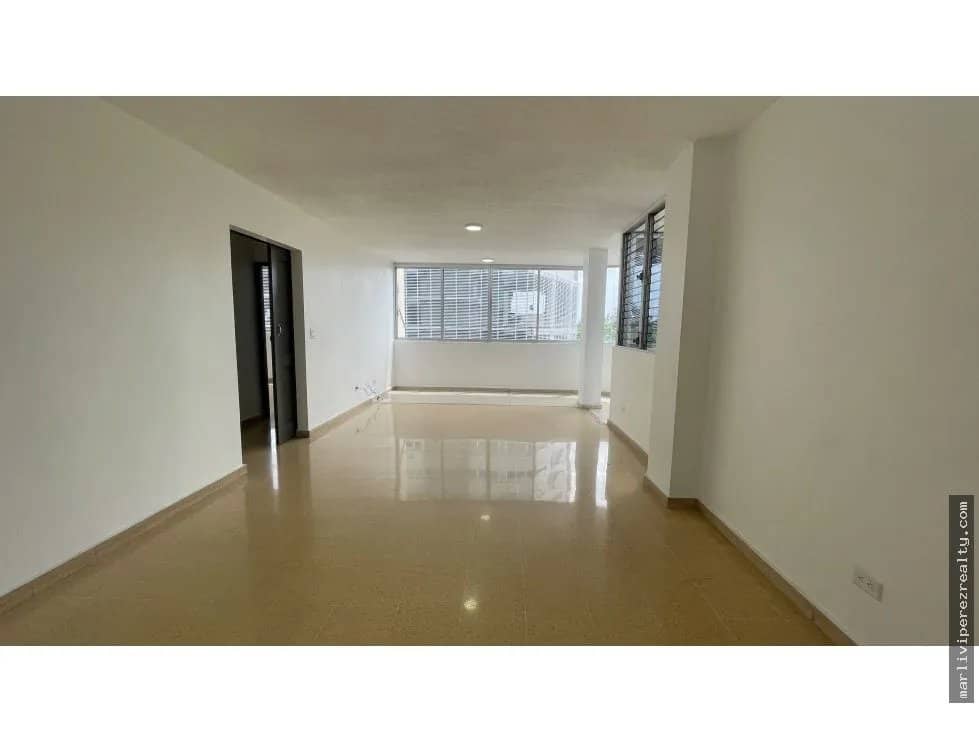 Alquiler de apartamento en Via Porras - foto 1