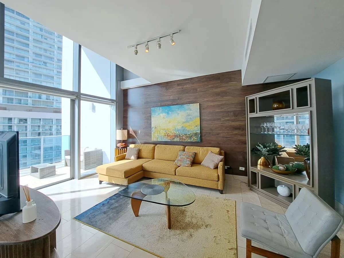 Inversión Premium en Grand Tower – 176m² Ejecutivo – Con Inquilino – $440,000 - foto 1