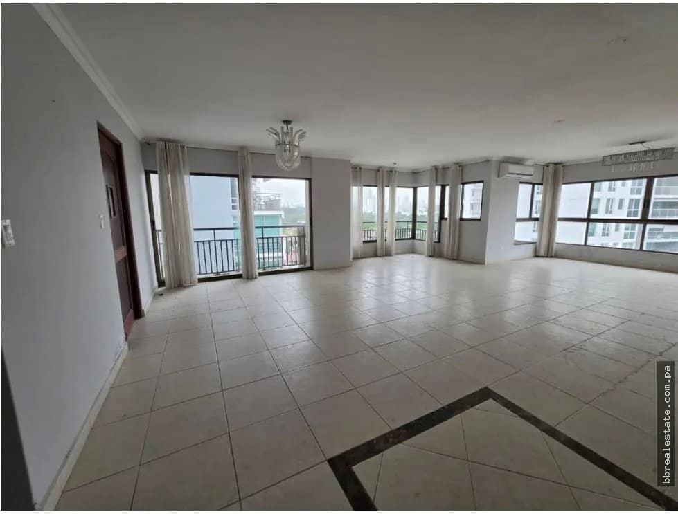 Apartamento en venta en PH Long Beach, Coco del Mar - foto 1