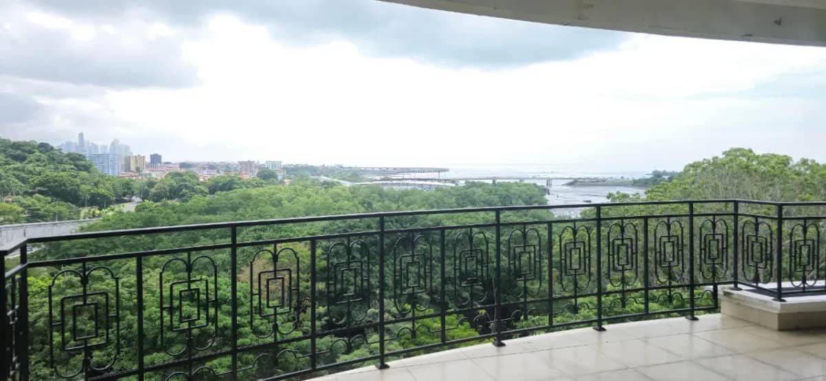 PENTHOUSE EN VENTA | 287.35 m² DE LUJO Y CONFORT - foto 1
