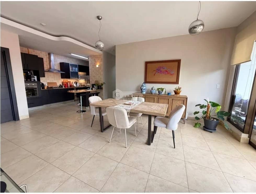 SE ALQUILA APARTAMENTO EN ANCON PH AMADOR HEIGHTS 132 M2 AMOBLADO - foto 1