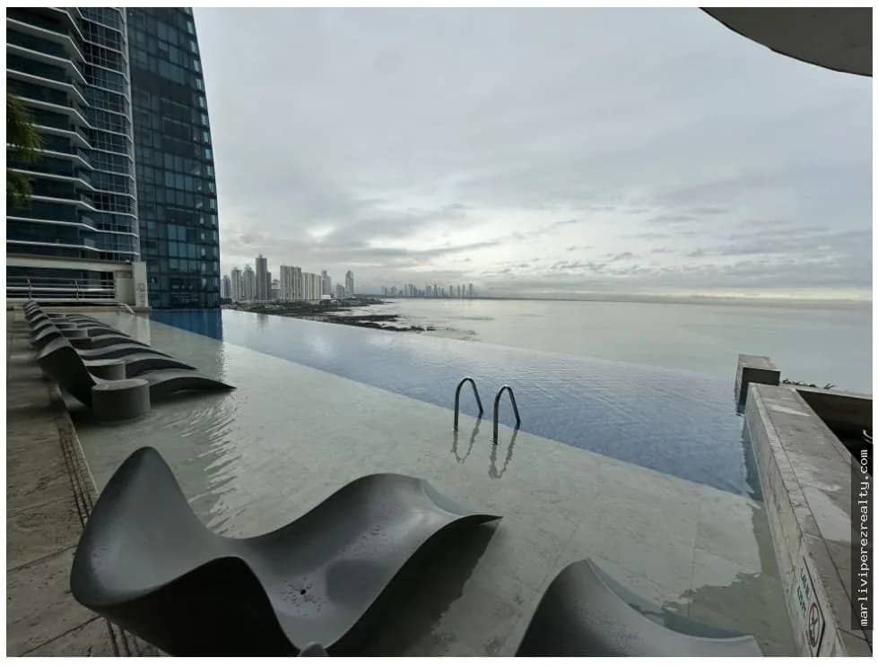 SE VENDE APARTAMENTO EN PUNTA PACÍFICA - foto 1