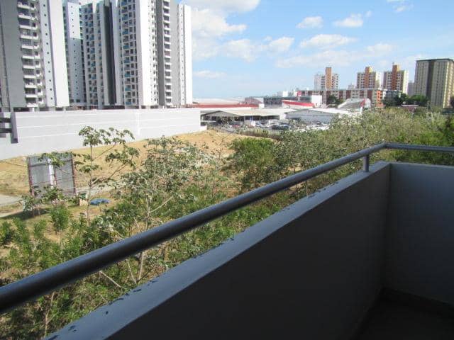 Apto con garita, area social, 3 rec/2baños y balcon! - foto 1