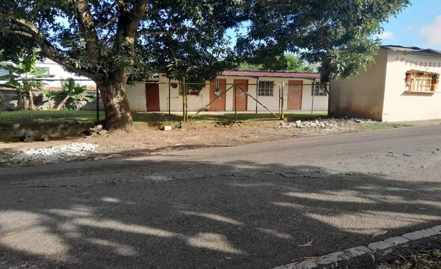 Casa en Venta con Cuartos de Alquiler. Ideal para InversionVenta - foto 1
