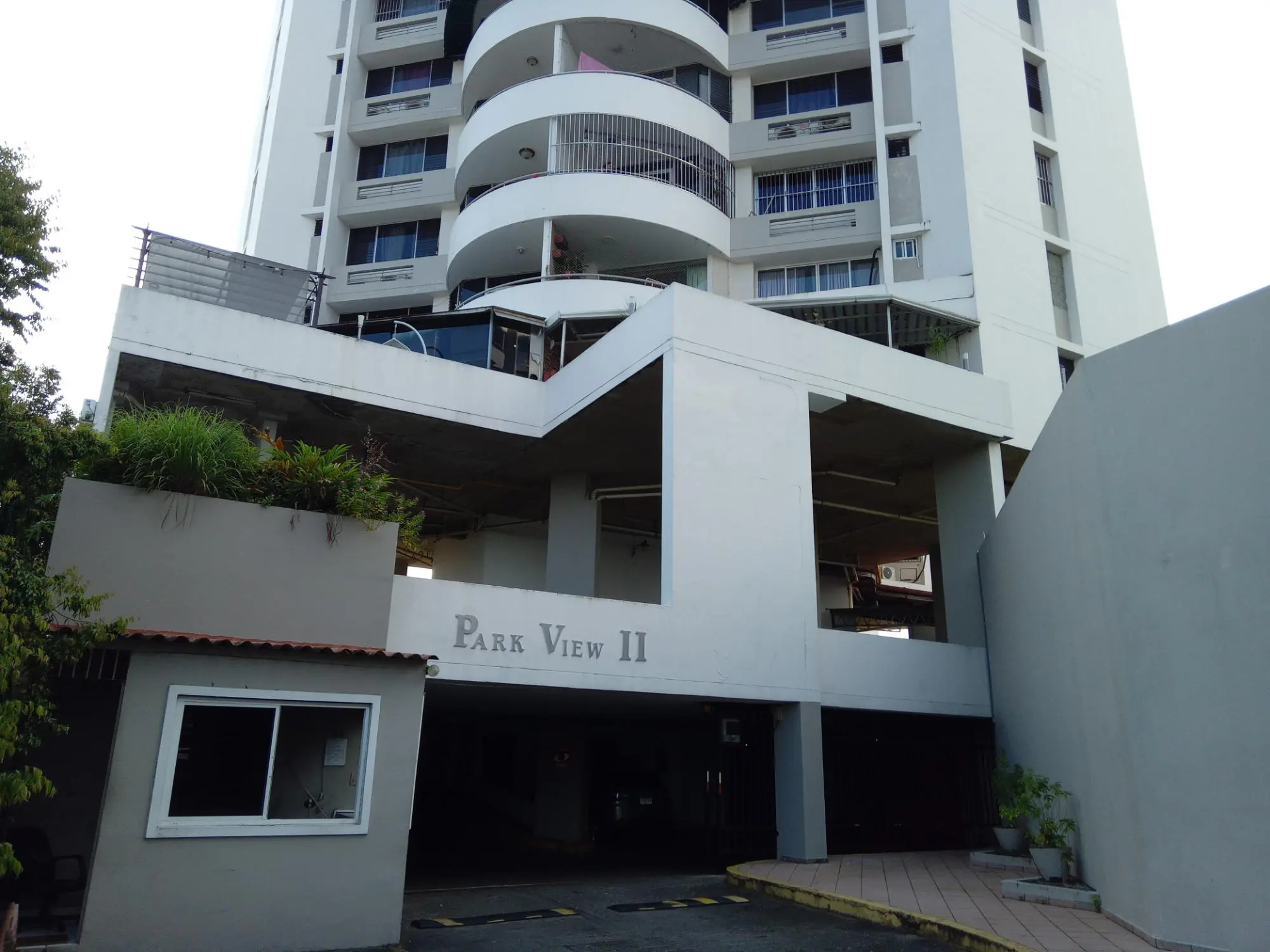 Vendo Apartamento P.H. Park View II - foto 1