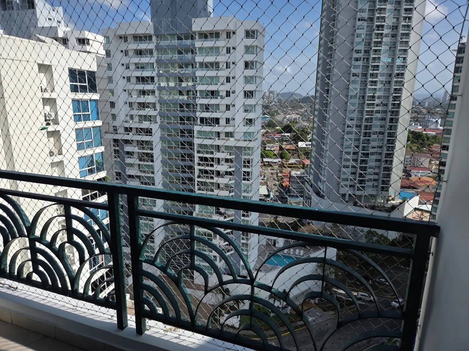 APARTAMENTO AMOBLADO EN ALQUILER - foto 1