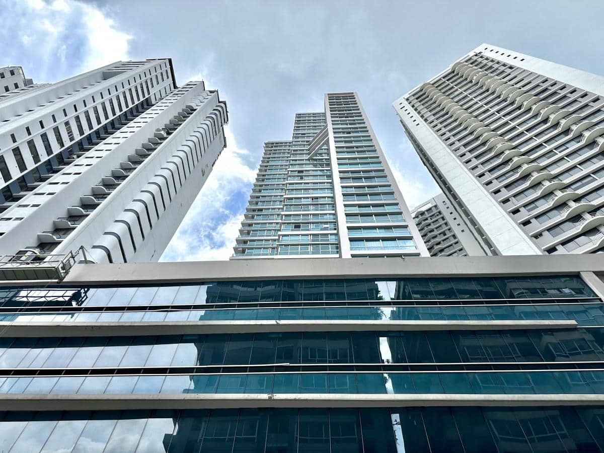 Grand Bay |Piso Alto con Espectaculares Vistas al Mar y la ciudad - foto 1